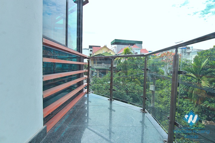Unique roof-top swimming pool house for rent in Tay Ho, Hanoi 